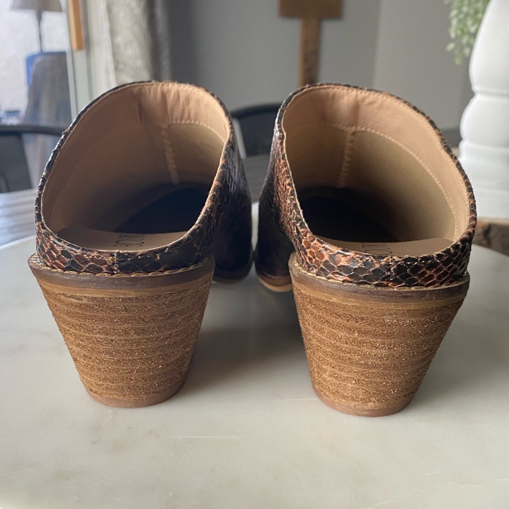 Corkys Amina Mules New Without Box - Picture 7 of 10